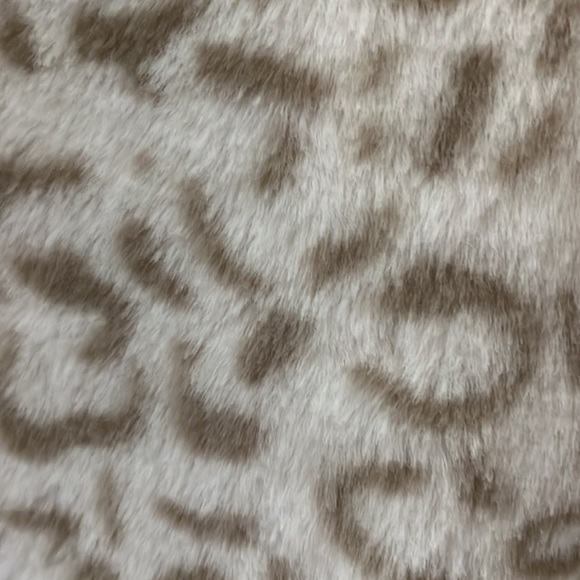 Andree animal pattern jacket. - Picture 3 of 6